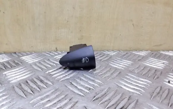 Fog light switch