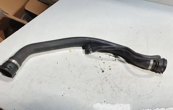 BMW 5 E60 E61 Coolant pipe/hose 878676G