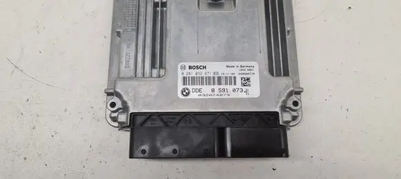 BMW 4 F32 F33 Engine control unit/module 8591073