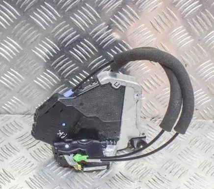 Toyota C-HR I Coupe door lock (next to the handle) W48I2709