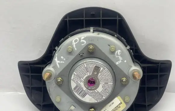 Seat Ibiza III (6L) Steering wheel airbag 6L0880201