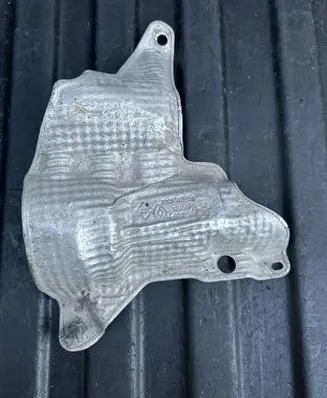 Mercedes-Benz Citan W415 Heat shield in engine bay 8200552636