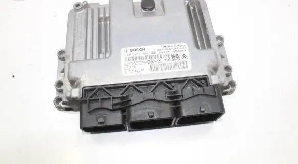 Citroen C3 Engine control unit/module 9674244680 0281015848