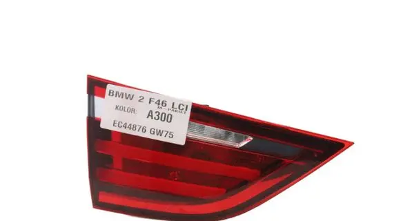 BMW 2 F46 Tailgate rear/tail lights 7491351