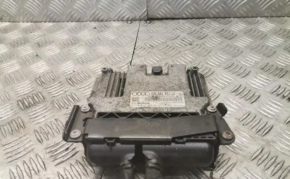 Audi A3 S3 8P Engine control unit/module 03g906021lg