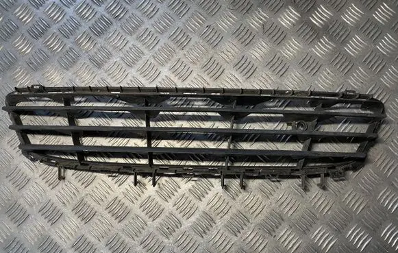 Opel Astra H Front bumper lower grill 24460271