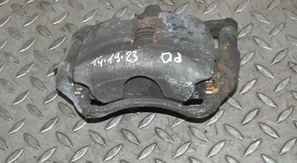 Volkswagen Golf VII Front brake caliper