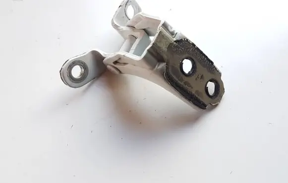 Front door upper hinge