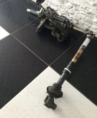 Audi A4 S4 B8 8K Steering wheel axle
