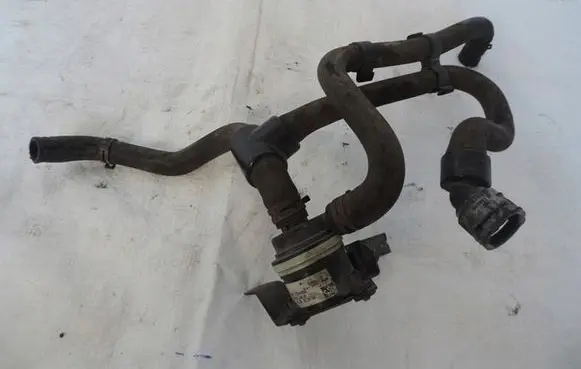 Opel Insignia A Electric auxiliary coolant/water pump 22840056