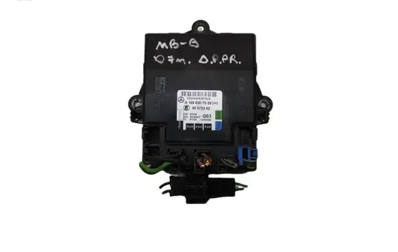 Mercedes-Benz B W245 Door control unit/module A1698207026 05072352