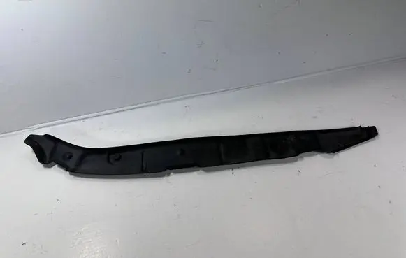 Audi Q7 4M Fender foam support/seal 4M0821111