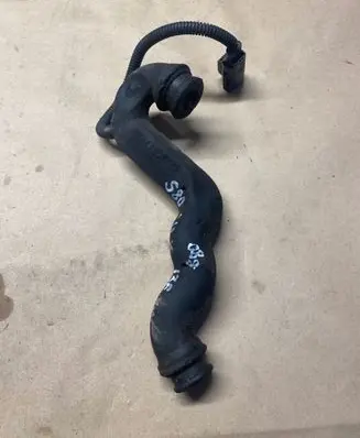 Volvo S80 Breather/breather pipe/hose 30788009