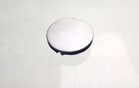 Rear bumper row hook cap/cover