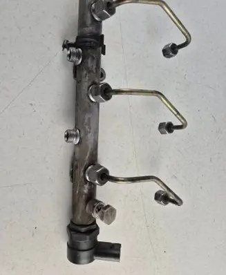 Audi A6 S6 C6 4F Fuel main line pipe 059130090AA