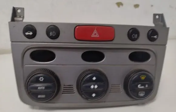 Alfa Romeo 147 Climate control unit 07352944650 E09374