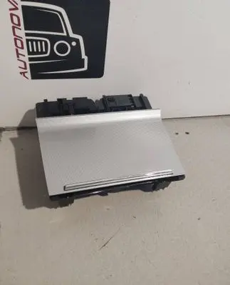 Skoda Octavia Mk3 (5E) Ashtray (front) 5E2863077B