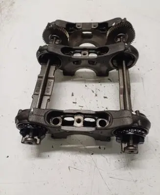 Mercedes-Benz E W238 Balance shaft A65418 A65419