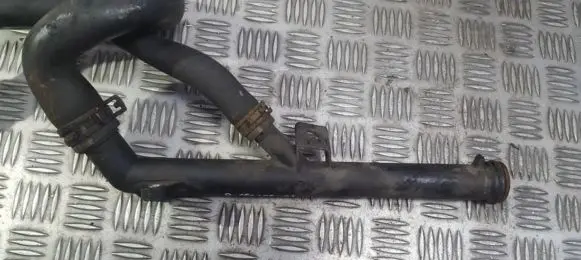 Renault Megane I Engine coolant pipe/hose 8200134513