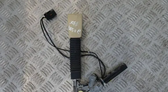 Jaguar XF X250 Front seatbelt 2R83-F61202-A