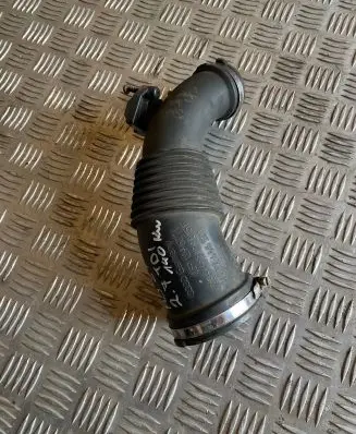 Audi A5 8T 8F Air intake hose/pipe 059129615F 059129627L 446301
