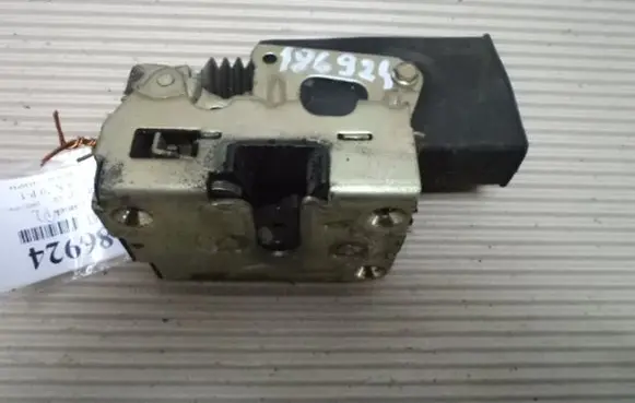 Renault Espace II Front door lock