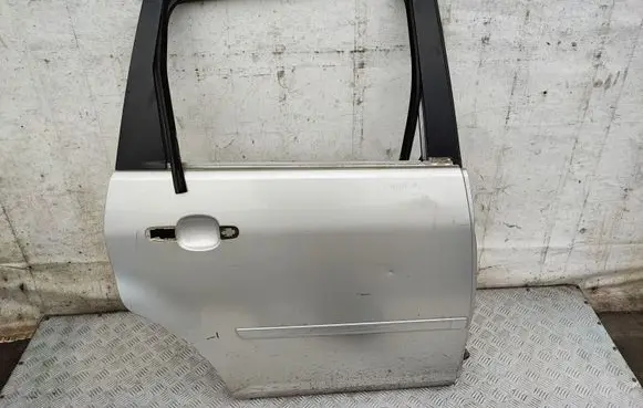 Ford Focus C-MAX Rear door