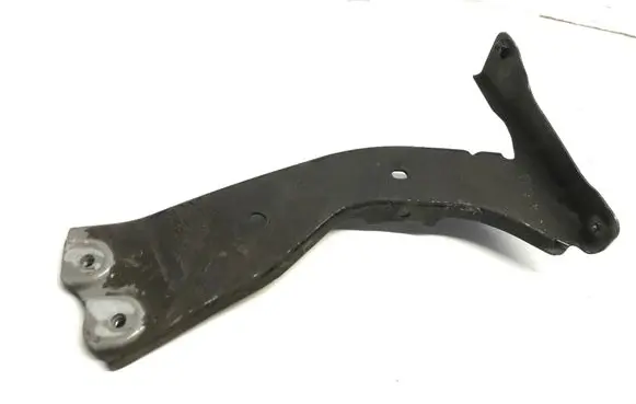 Audi Q3 F3 Fender mounting bracket 83A821132