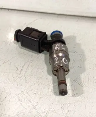 Audi A4 S4 B8 8K Fuel injector 4D0971992 06F96036A