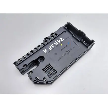 Opel Zafira A Central body control module 90562573