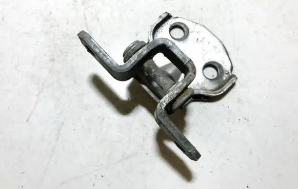 Subaru Legacy Rear door lower hinge
