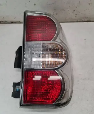Suzuki Grand Vitara II Rear/tail lights 3560364J1R 1550