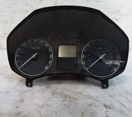 Skoda Octavia Mk2 (1Z) Speedometer (instrument cluster) A2C53032532