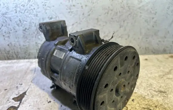 Toyota Corolla Verso AR10 Air conditioning (A/C) compressor (pump) 5SE12C 11G00085 GE4472209398