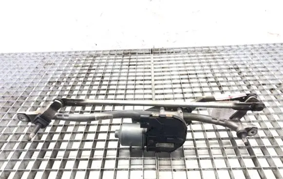 Audi A6 C7 Front wiper linkage and motor 4G1955119