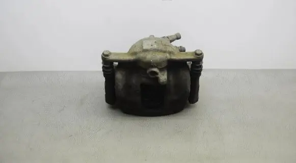 Mercedes-Benz B W246 W242 Front brake caliper