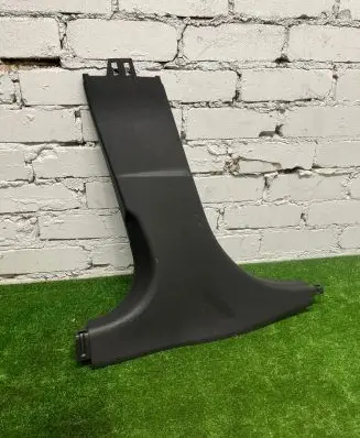 BMW M3 G80 (B) pillar trim (bottom) 7433243 5147