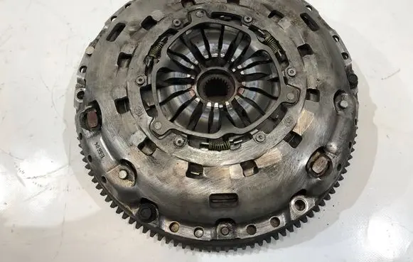 Ford Mondeo Mk III Clutch set kit 22717563