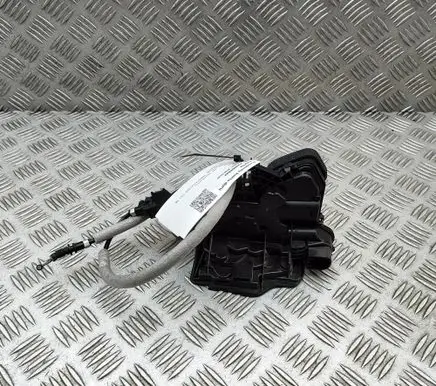 Volkswagen Tiguan Coupe door lock (next to the handle) 3J2837015A