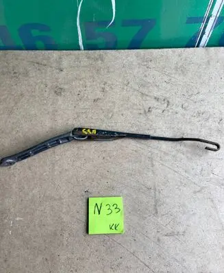 Saab 9-3 Ver1 Front wiper blade arm