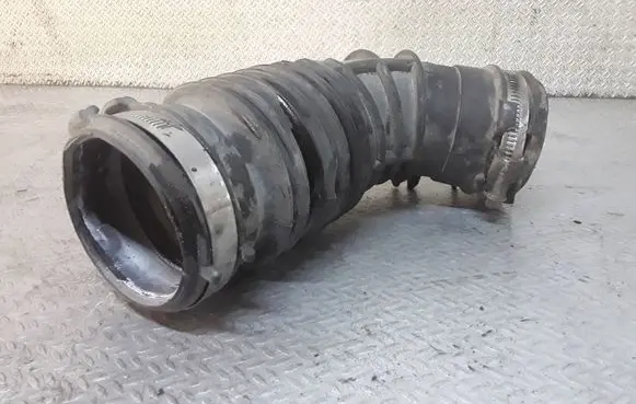 Renault Scenic III - Grand scenic III Air intake duct part 165750686R