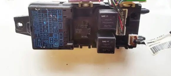 Mitsubishi Space Star Fuse box set MR318828 4A23-0621