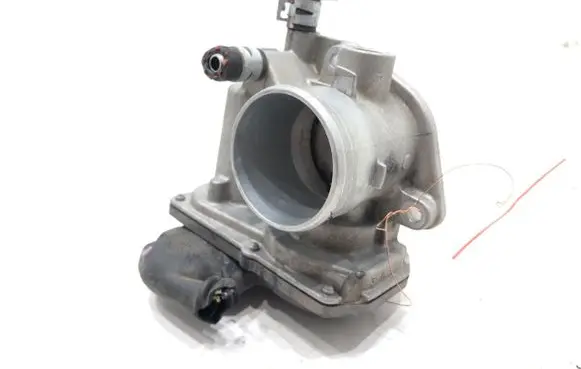 Toyota Yaris Engine shut-off valve 2203047040
