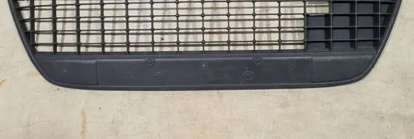 Ford Mondeo MK IV Front bumper lower grill 7S7117B968