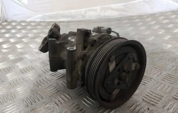 Nissan Micra Air conditioning (A/C) compressor (pump) 8200220924