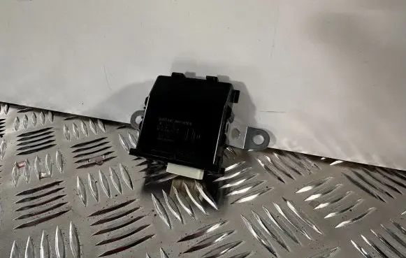 Lexus UX Door control unit/module 8597076030