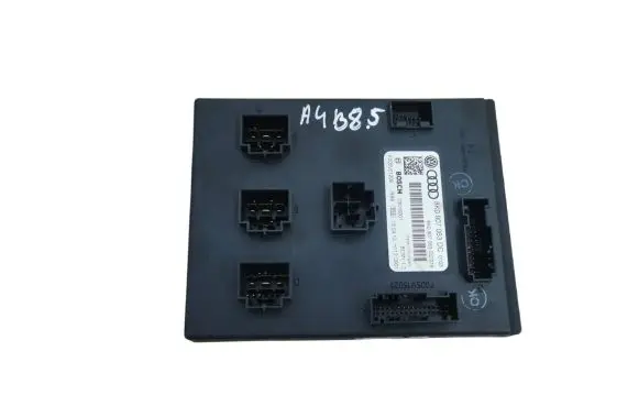 Audi A4 S4 B8 8K Comfort/convenience module 8K0907063DC 03016001 F005V01206