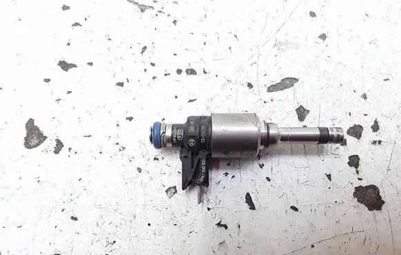 Hyundai ix35 Fuel injector 353102B110 0261500100