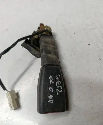 Hyundai Getz Front seatbelt buckle fawfa984512aw982f