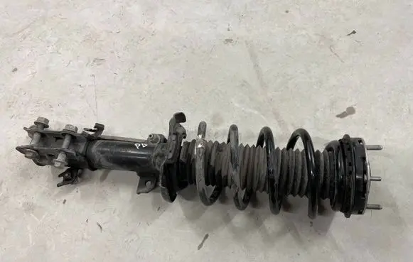 Ford Fiesta Front shock absorber/damper E465101 KM2037